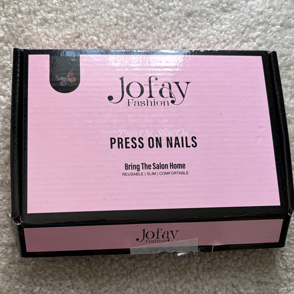 Jofay Fashion Pink Press-On Nails Box